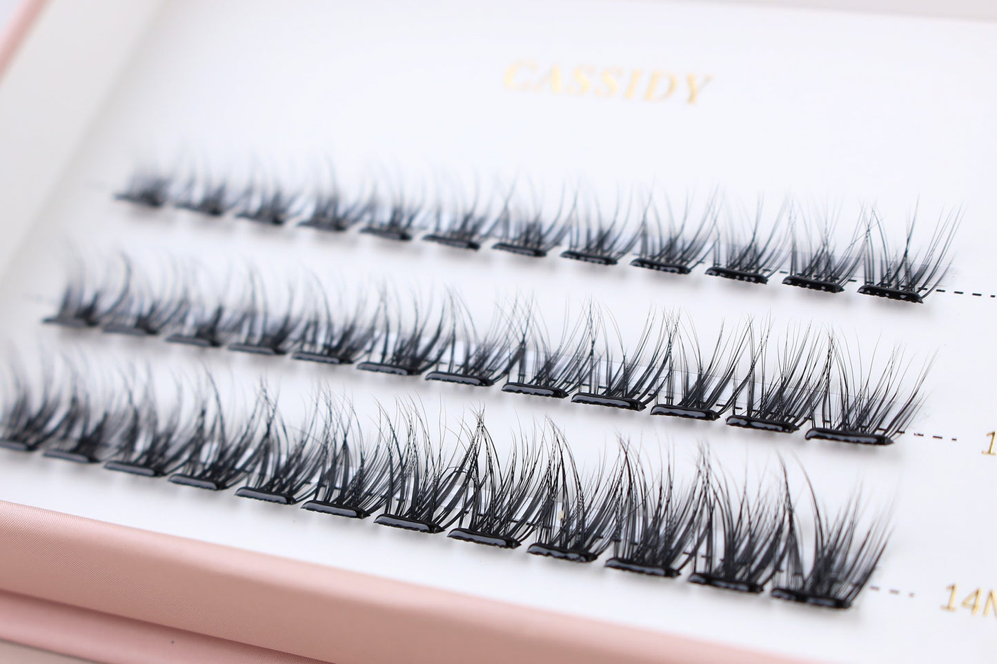 The Cassidy Pre-Glued DIY Press-On Lashes